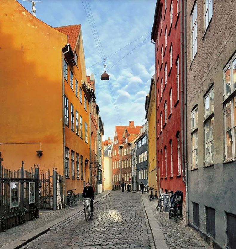 Copenhagen-Best-Instagram-by-@remosteen-Magstræde