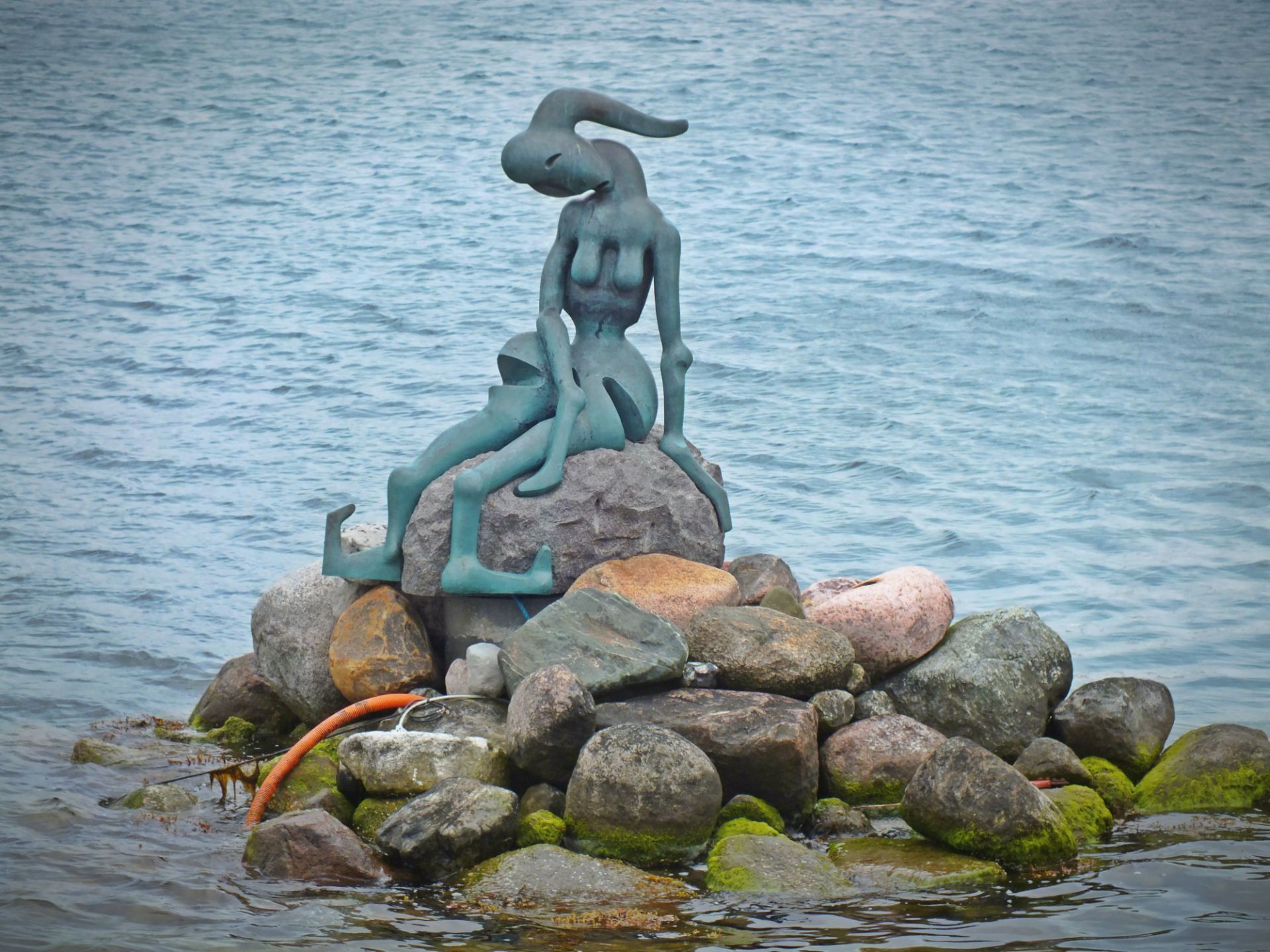 Die genmodifizierte kleine Meerjungfrau in Kopenhagen - Dänemark