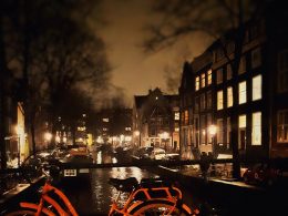 Amsterdam like a local - am besten bei Nacht!
