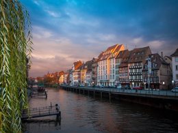 Gratis Stadtpläne mit Sehenswürdigkeiten in Straßburgauf planative.net zum Download und Ausdrucken - Bild: Christophe BARBAULT auf pixabay.com