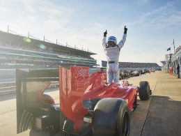 So erlebst du die Formel 1 Rennstrecke Silverstone abseits der Rennen - (c) Bild von jing wang auf pixabay.com